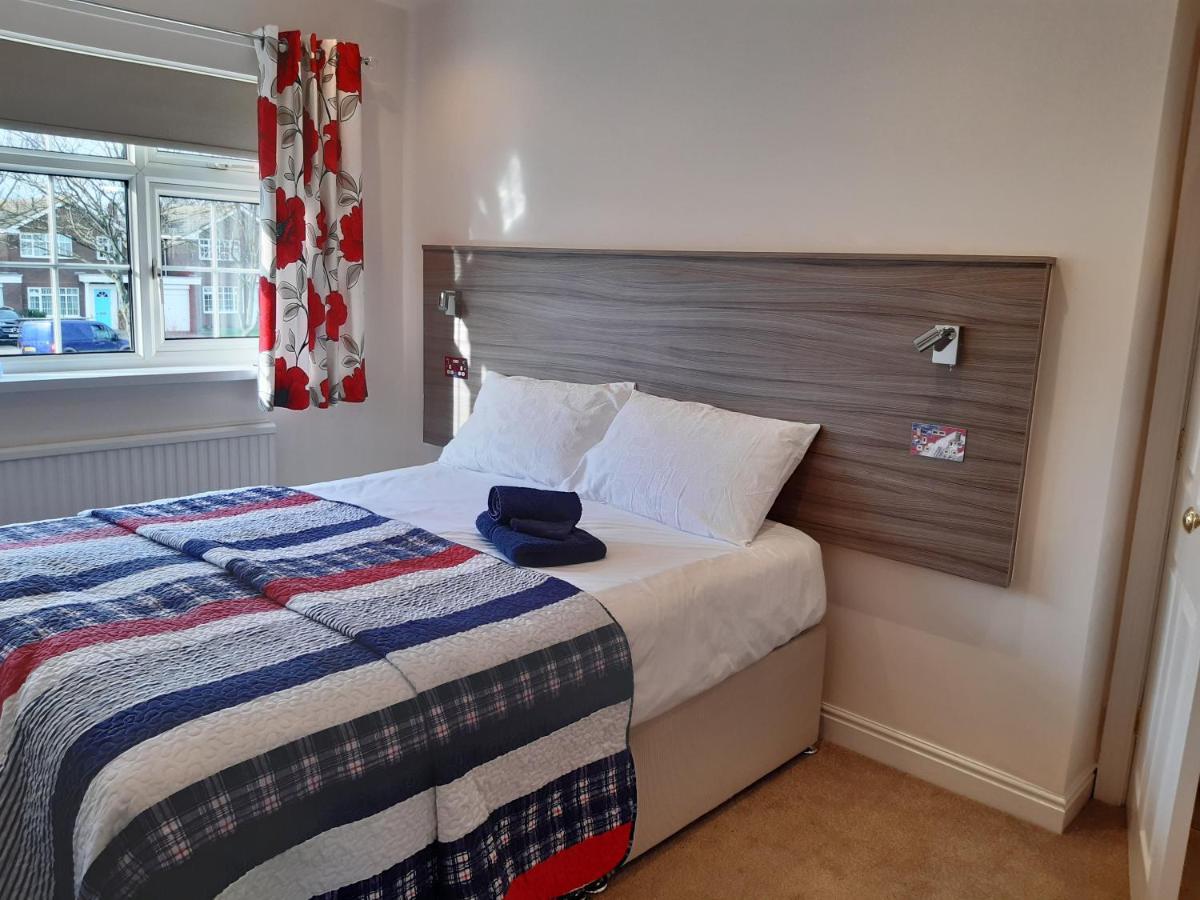 Smitten House 4 Bedroom 拉尔 外观 照片