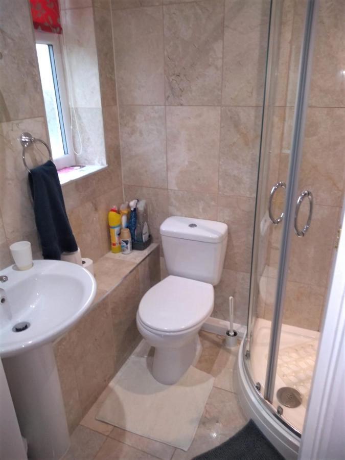 Smitten House 4 Bedroom 拉尔 外观 照片